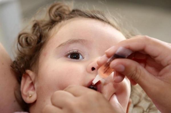 Vacinação contra a poliomielite e multivacinação começa nesta segunda-feira