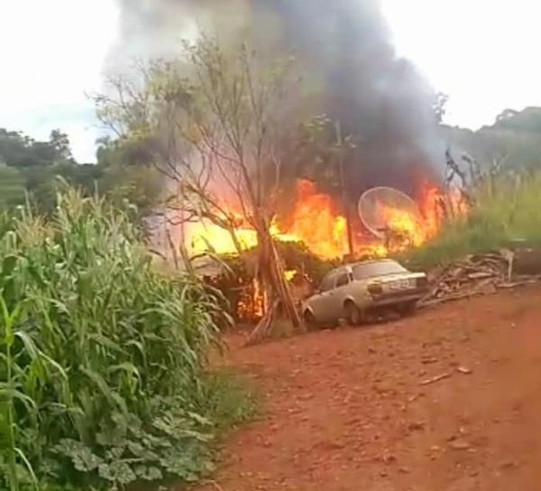 Incêndio em residência no interior de Ibirubá mobiliza Bombeiros no domingo