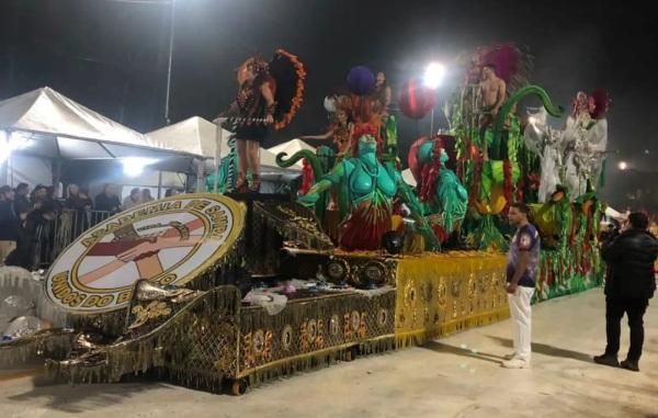 Unidos do Beco é a tricampeã do Carnaval de rua de Cruz Alta