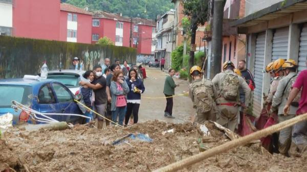 Uma tragédia ! Temporal em Petrópolis no Rio De Janeiro tem 67 mortos 
