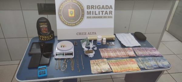 Três pessoas são presas por tráfico de drogas em Cruz Alta