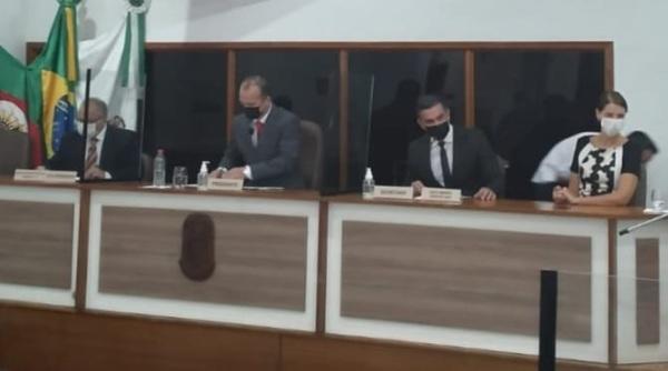 Gustavo Bilibio toma posse como Presidente da Câmara de Vereadores de CruzAlta