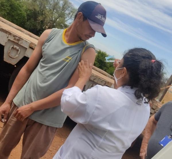 66 pessoas são vacinadas contra a Febre Amarela em monitoramento da prefeitura