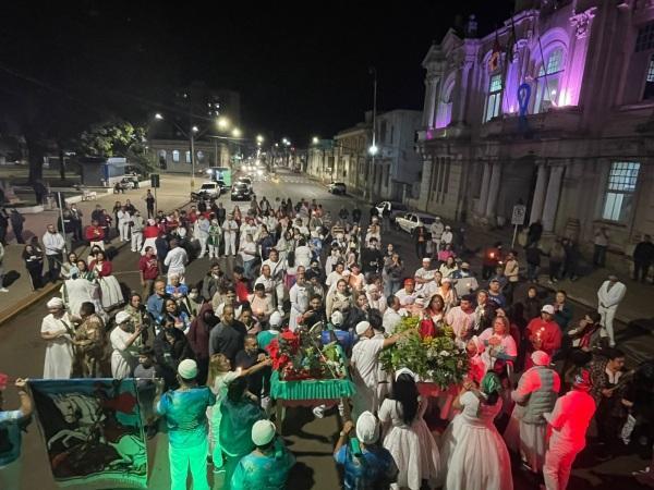 10º Procissão de Ogum e São Jorge reúne dezenas de fiéis  no sábado