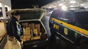 PRF prende  contrabandista com carga de cigarros paraguaios em Cruz Alta 