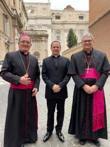 Administrador da Diocese de Cruz Alta encontra o Papa Francisco no Vaticano