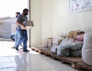 Unicruz entrega meia tonelada de alimentos para banco de alimentos de C. Alta