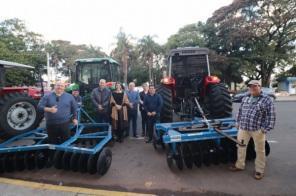 Prefeitura recebe implementos agrícolas para agricultura familiar do município