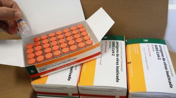 2.060 doses da Coronavac chegam em Cruz Alta nesta segunda-feira