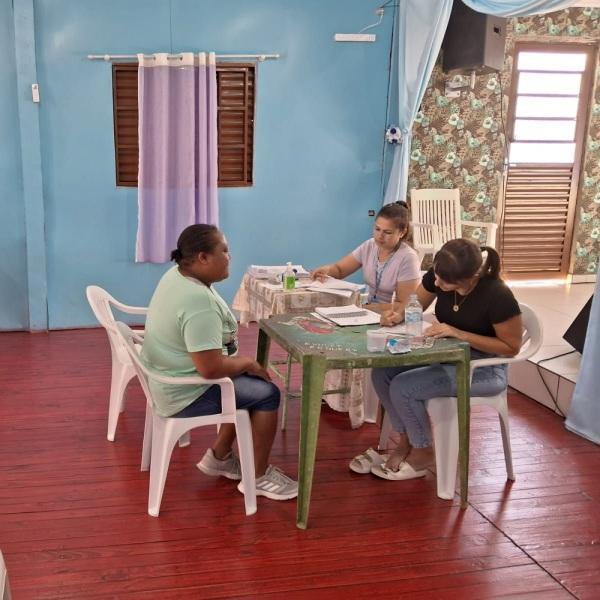 Prefeitura realiza atualização cadastral do REURB no Bairro Santa Helena