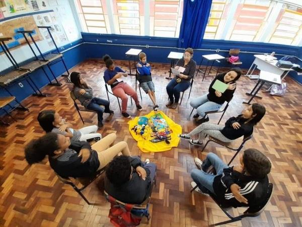 MELHORES DO PAÍS: Projeto da Escola Maria Bandarra concorre em votação