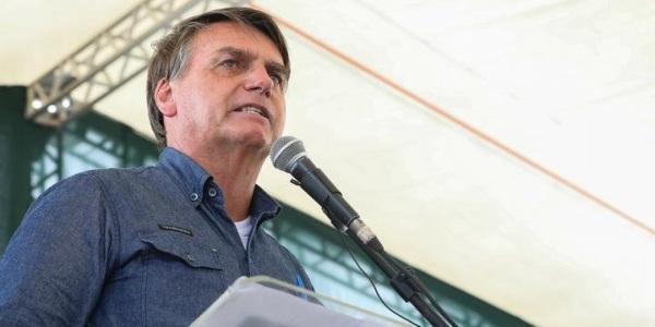 Bolsonaro diz que 'está quase tudo certo' para nova rodada do auxílio emerge