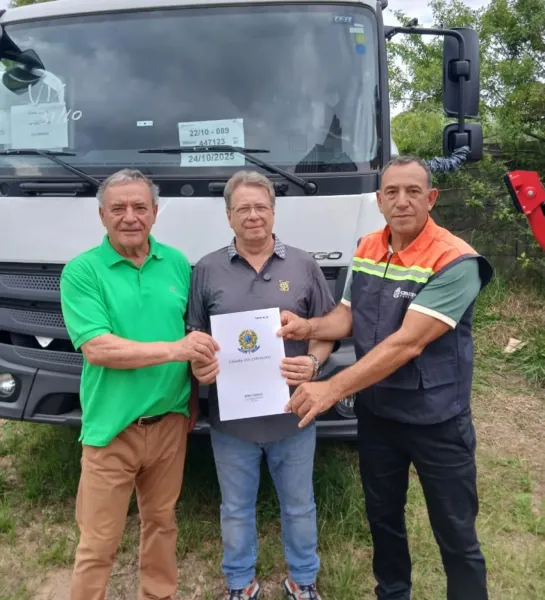 Cruz Alta recebe caminhão-pipa para reforçar abastecimento de água