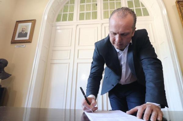 Gustavo Bilibio assume Prefeitura de Cruz Alta