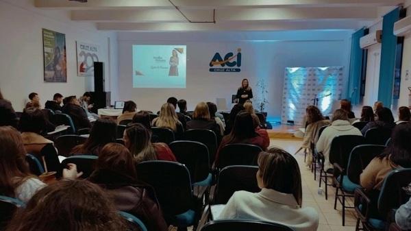 Núcleo ACI Mulher promoveu nesta semana Workshop com Amélia Pinheiro