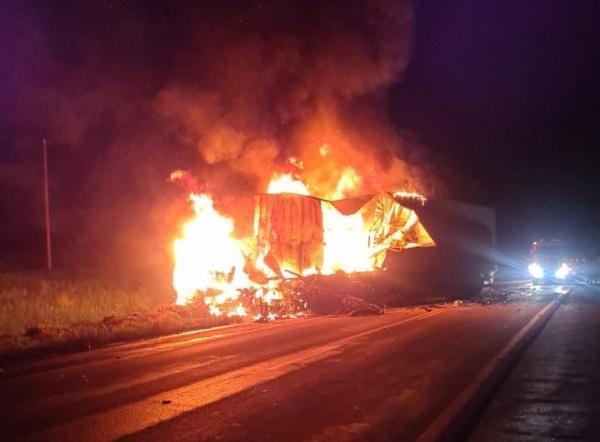 Grave acidente com cinco veículos e vítima fatal na ERS 155 em Nova Ramada