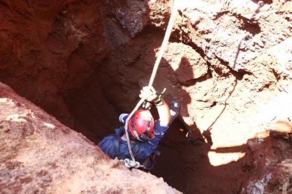 Bombeiro confirma a existência de túnel subterrâneo em Ibirubá