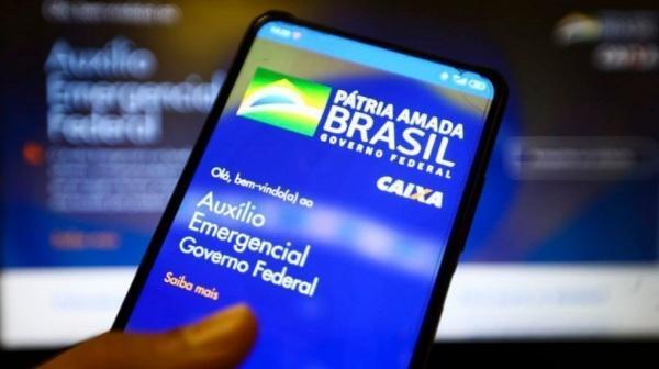 Governo pede devolução de auxílio emergencial recebido indevidamente