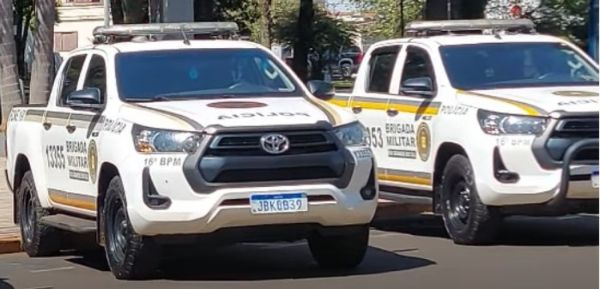 Flagrado com porções de droga após denúncia, motorista é detido no Centro 