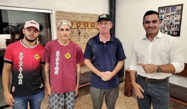Grupo Otopatamar e vereador Zeca Amaral firma parceria para ação de Páscoa