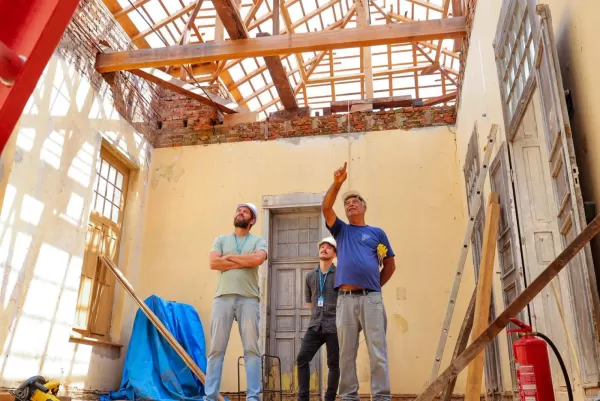 Cobertura do Palácio da Intendência será concluída em março