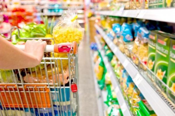 Autorizada de forma excepcional funcionamento de supermercados neste domingo