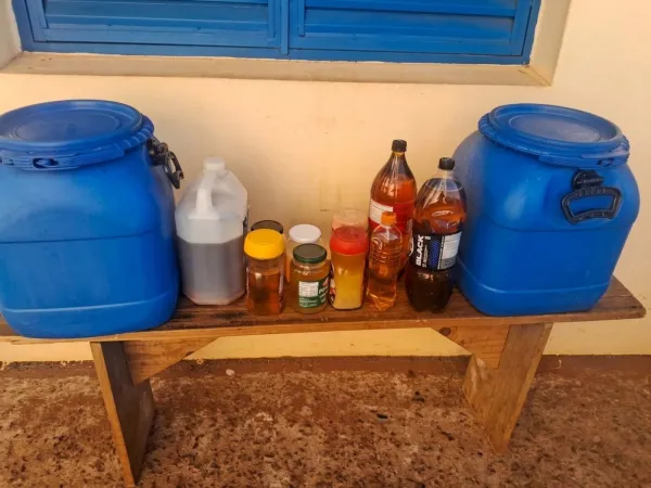 Corsan arrecada 80 litros de óleo de cozinha em Cruz Alta e Ibirubá