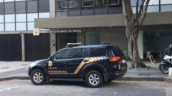 Lava Jato prende auditor da Receita suspeito de chefiar esquema de extorsão