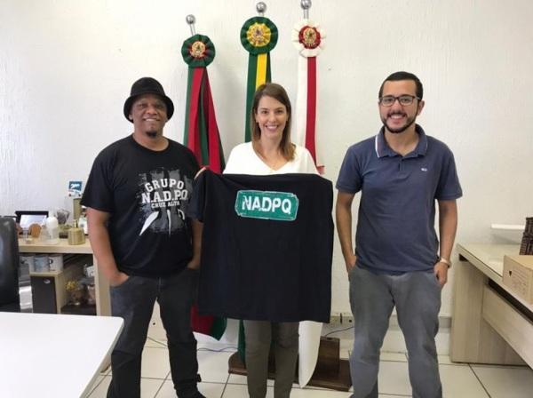 Prefeita se reúne com integrantes do Núcleo de Apoio ao Dependente Químico