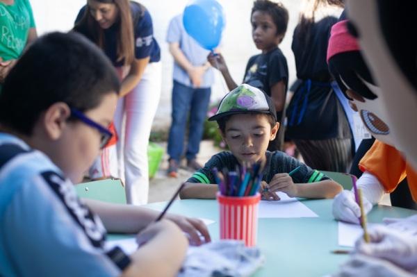 INCLUSÃO: Centro Acolher lançou a  BiblioTEA para crianças com autismo