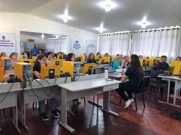 Prefeitura realizou Capacitação para Matrículas Online em 2024