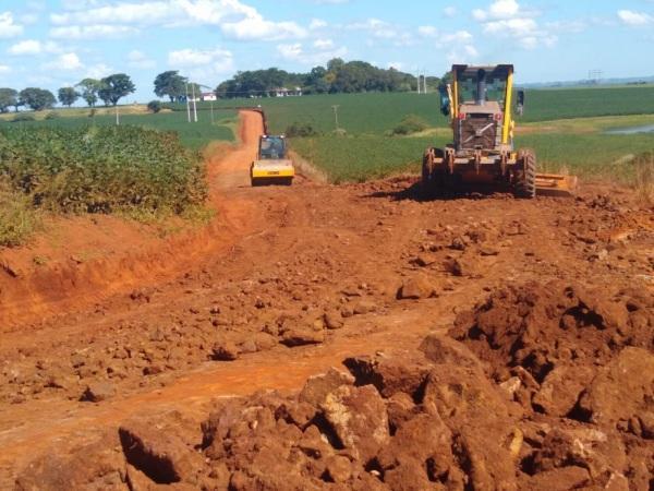 Obras nas estradas do interior de Cruz Alta são concluídas pela Prefeitura