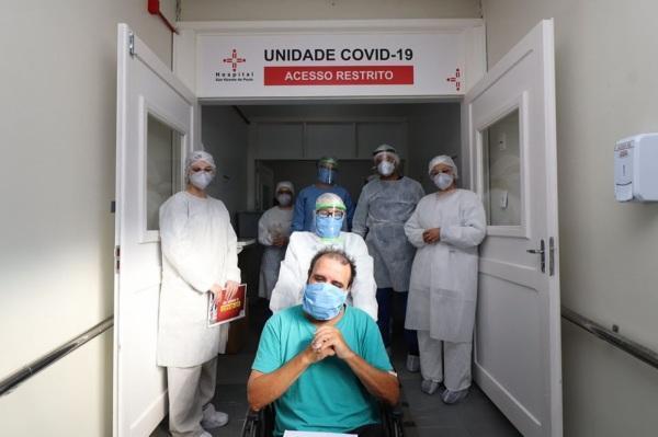  Mais um paciente recuperado da COVID-19 recebe alta no HSVP