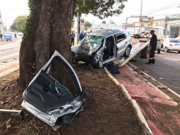 Acidente de carro deixa três jovens mortas em Passo Fundo