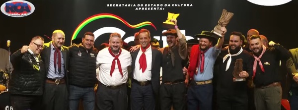  CANTO AO PAYADOR DE JOÃO DECKERT E NANDO SOARES VENCE A COXILHA