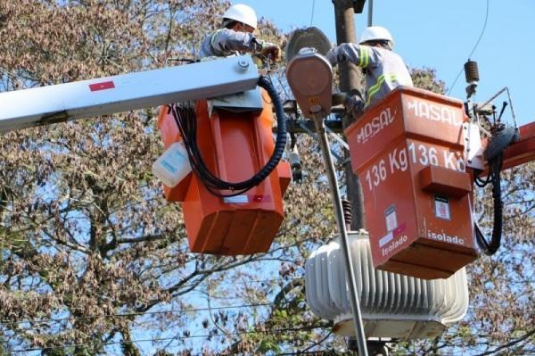 Nova Iluminação Publica segue sendo instalada em Cruz Alta