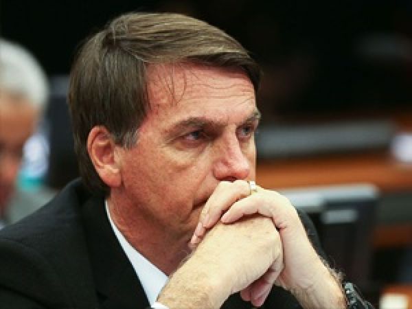 STF determina prisão domiciliar de Jair Bolsonaro por descumprir regras