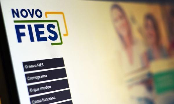 MEC divulga lista de pré-selecionados para Fies do segundo semestre