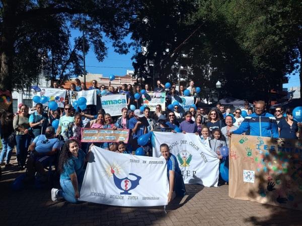 SEMANA DE CONSCIENTIZAÇÃO SOBRE O AUTISMO:  VI Caminhada azul é hoje 