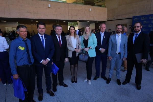 Prefeita Paula participa de encontro municipalista em Brasília