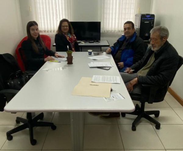 Comissão da OAB Cruz Alta articula ações junto ao Procon em reunião