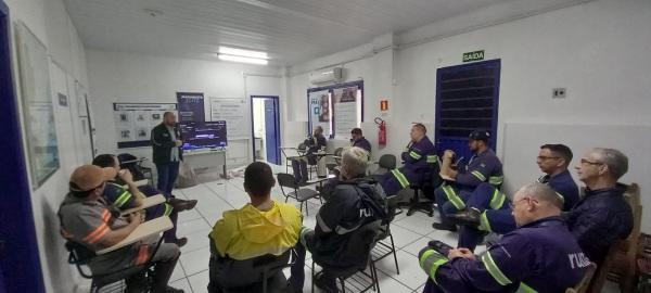 Delegado de Polícia Ricardo Drum  ministrou palestra em empresa de Cruz Alta