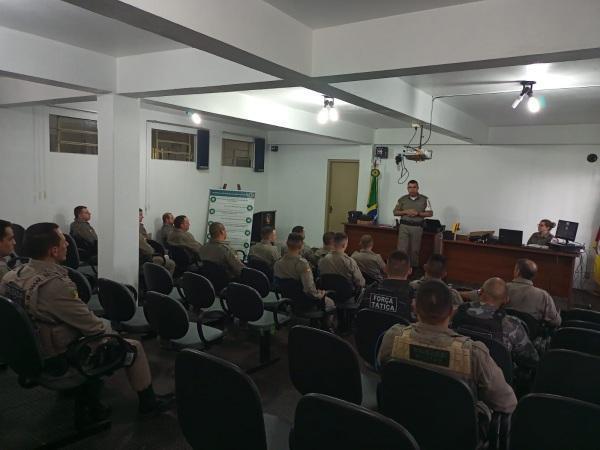 Brigada Militar realiza instrução de treinamento e habilitação de armas