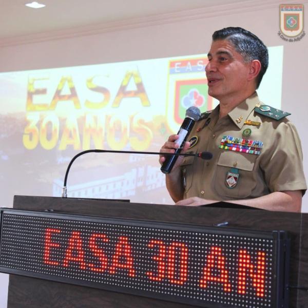 EASA realizou solenidade alusiva aos seus 30 anos com lançamento de livro 