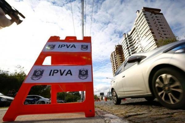 Motoristas ainda têm desconto de até 21,6% no pagamento antecipado do IPVA.