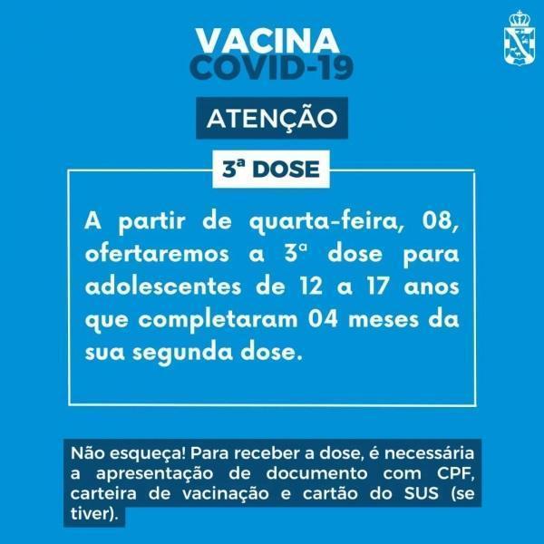 Terceira dose de vacina contra a covid-19 para adolescentes de 12 a 17 anos 