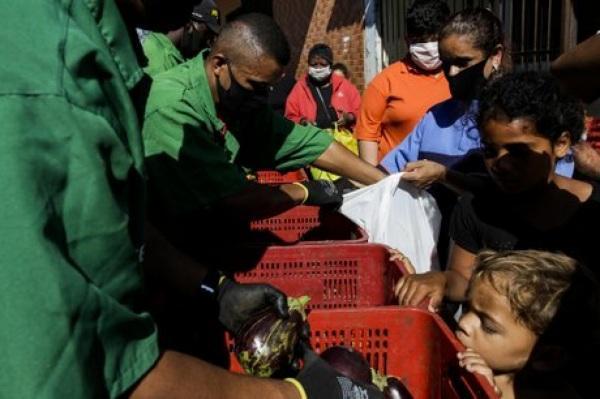 Mais de 60 milhões de brasileiros sofrem com insegurança alimentar, diz FAO