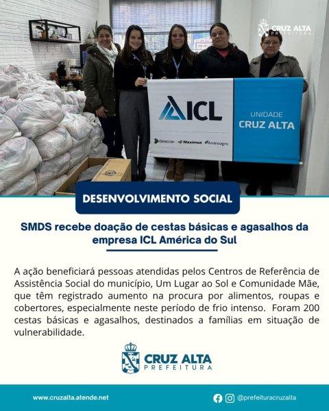 Empresa doa 200 cestas e agasalhos para famílias carentes de Cruz Alta