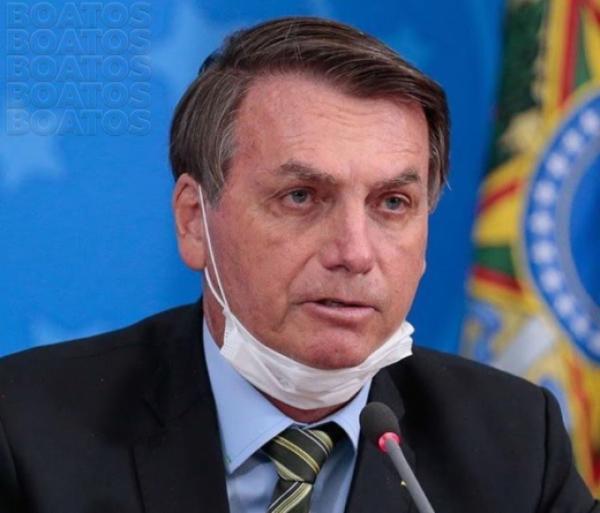 Presidente Bolsonaro testa positivo para Covid-19
