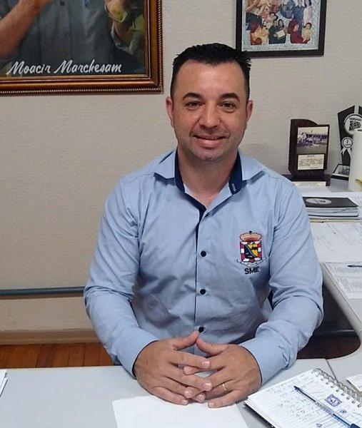 Iniciam formaturas da rede municipal de educação